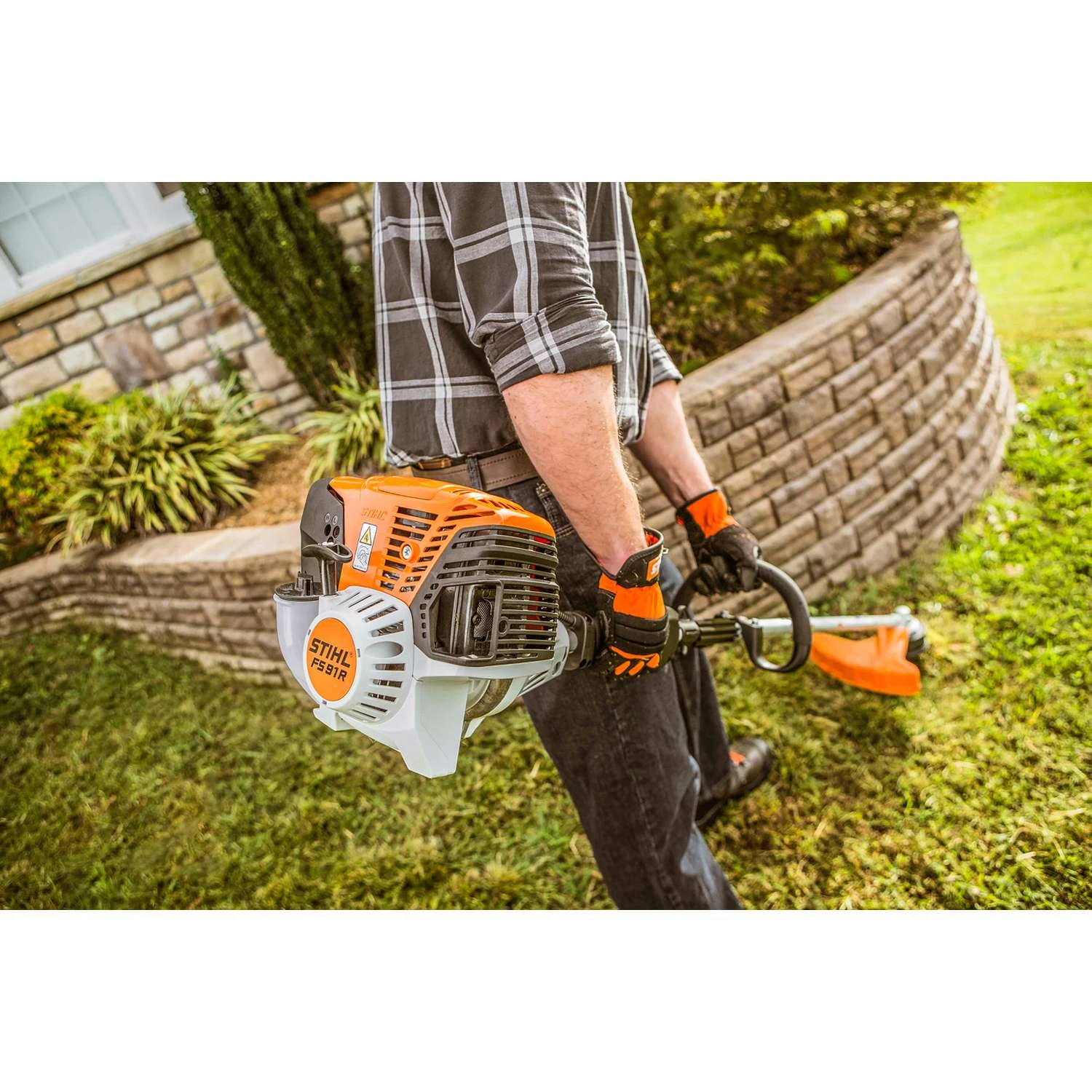 STIHL FS 91 R 16.5 In. Gas String Trimmer 4 STIHL FS 91 R 16.5 In. Gas String Trimmer - Image 2