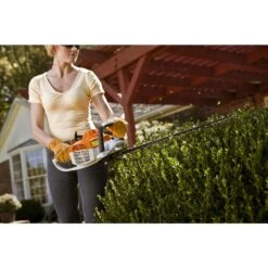 STIHL HS 46 C-E 22 In. 650 V Gas Hedge Trimmer -Stihl Lifetime Shop 3eb6b341 3248 443a b3eb f2a2b9649ee1