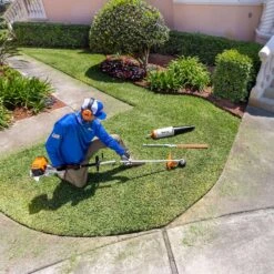 STIHL KombiMotor KM 131 R Gas Multi-System Power Head 12 STIHL KombiMotor KM 131 R Gas Multi-System Power Head -Stihl Lifetime Shop 79d16bd9 6a1c 4c96 a14e 79dba149bca7