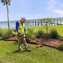 STIHL FS 131 R 16.5 In. Gas Brushcutter -Stihl Lifetime Shop c18e9c8c f1d1 47b0 9a42 b9621b99f740