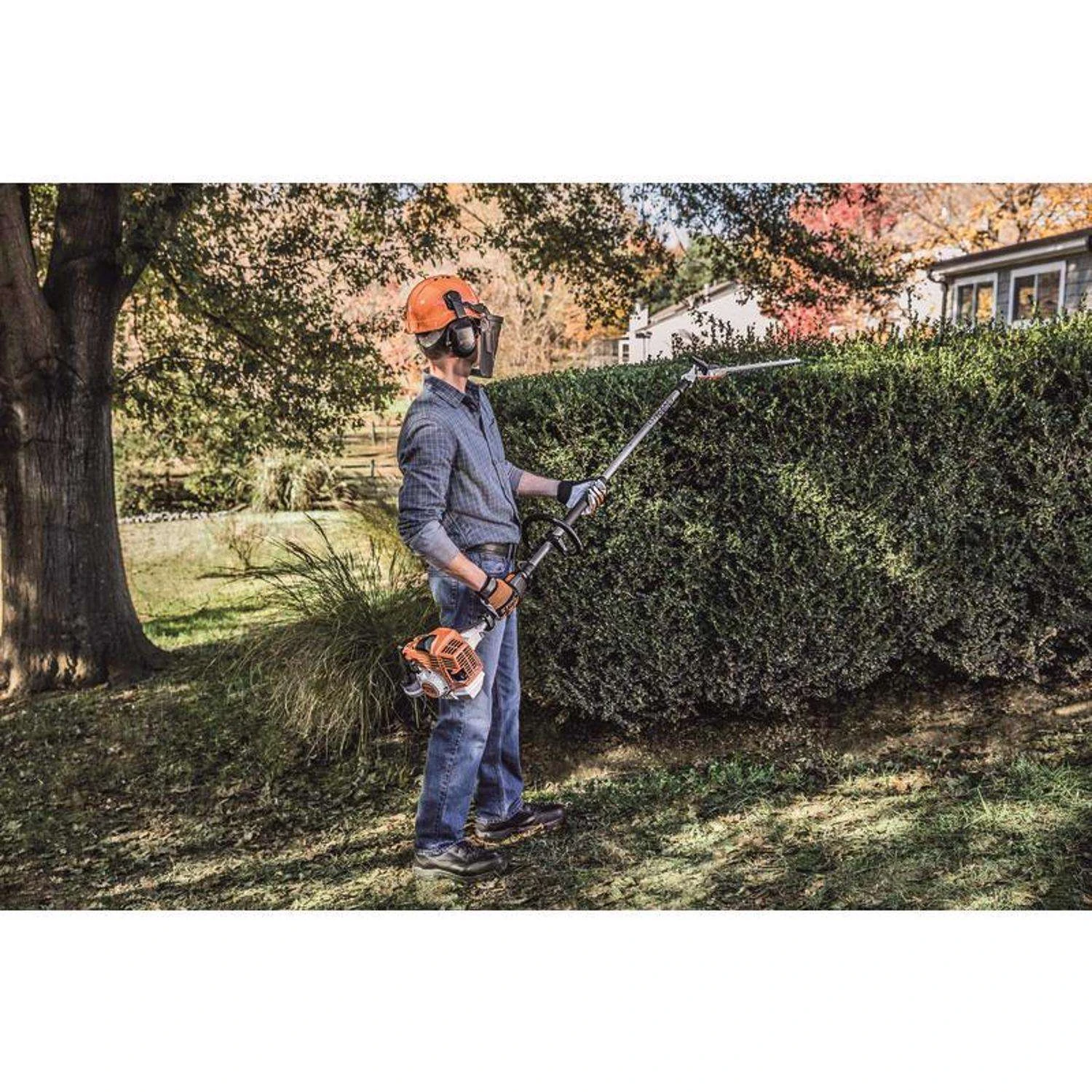 STIHL HL 94 24 In. Gas Articulating Head Hedge Trimmer 5 STIHL HL 94 24 In. Gas Articulating Head Hedge Trimmer - Image 3